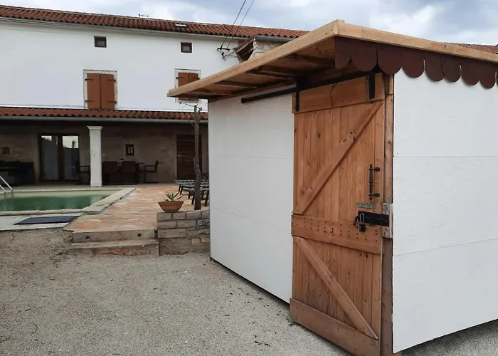 Βίλα Katun Πόρετς